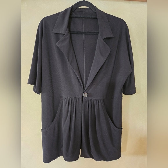 Black Button-Up Soft Blazer with Pockets, Ptp 22'' To 26'' - Picture 1 of 5